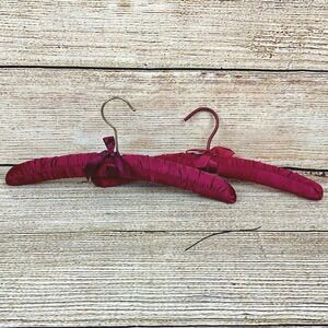 Padded Hangers Set of 2 Burgundy Satin Bow Accent Closet‎ Organization